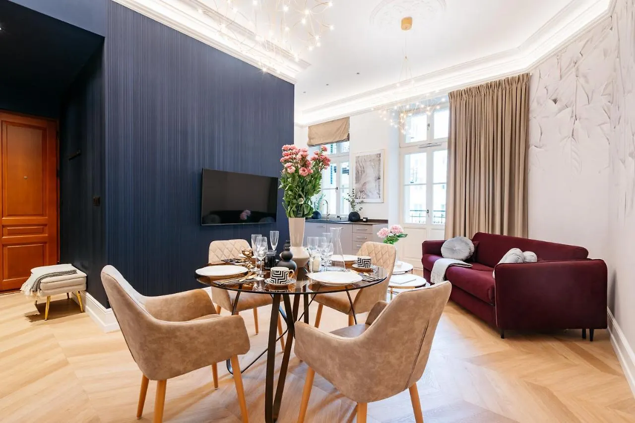 Dandelion Apartment - Loftaffair Krasków